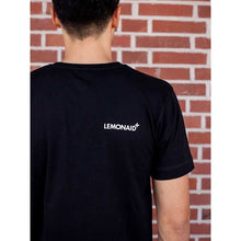 Lade das Bild in den Galerie-Viewer, Bio T-Shirt Unisex GOTS - Fair produziert - Lemonaid Merchandise - Unisex T-Shirt &quot;Hand&quot; schwarz - 5
