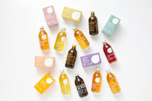 Lade das Bild in den Galerie-Viewer, Bio Eistee & Tee Probierpaket - Fair Trade - ChariTea Heiß & Kalt Probierpaket - 1