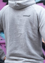 Lade das Bild in den Galerie-Viewer, Bio Hoodie Unisex GOTS - Fair produziert - Lemonaid Merchandise - Unisex Hoodie "Drinking Helps" grau - 3