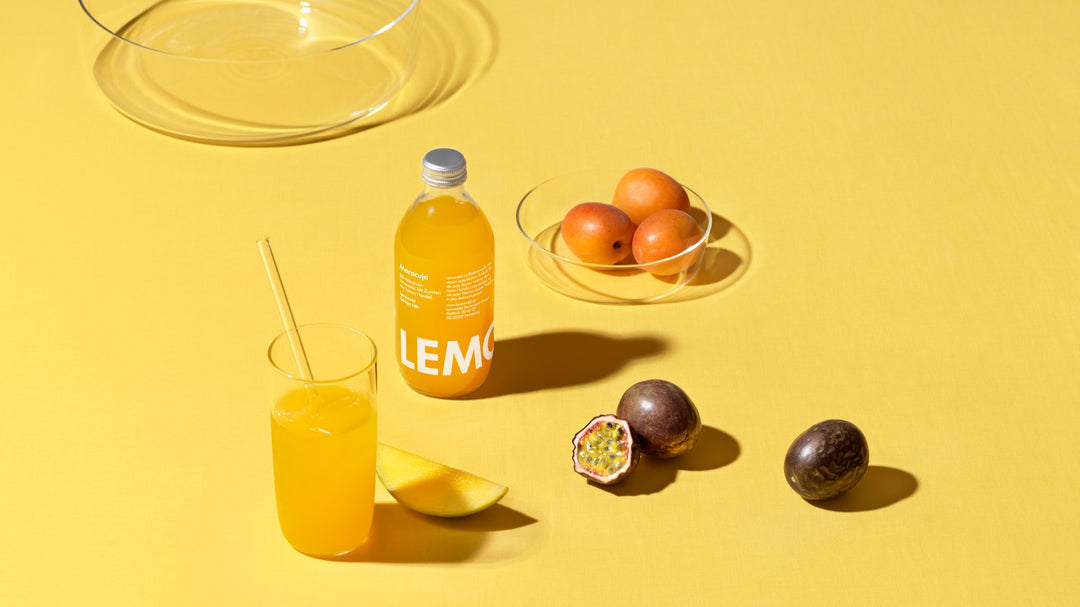 Schmeckt nach Sommer - unsere Lemonaid Maracuja.